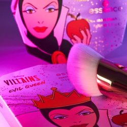Essence Disney Evil Queen Face Brush - Angled Brush for Applying and Blending Makeup - Powder, Bronzer, and Blush -
