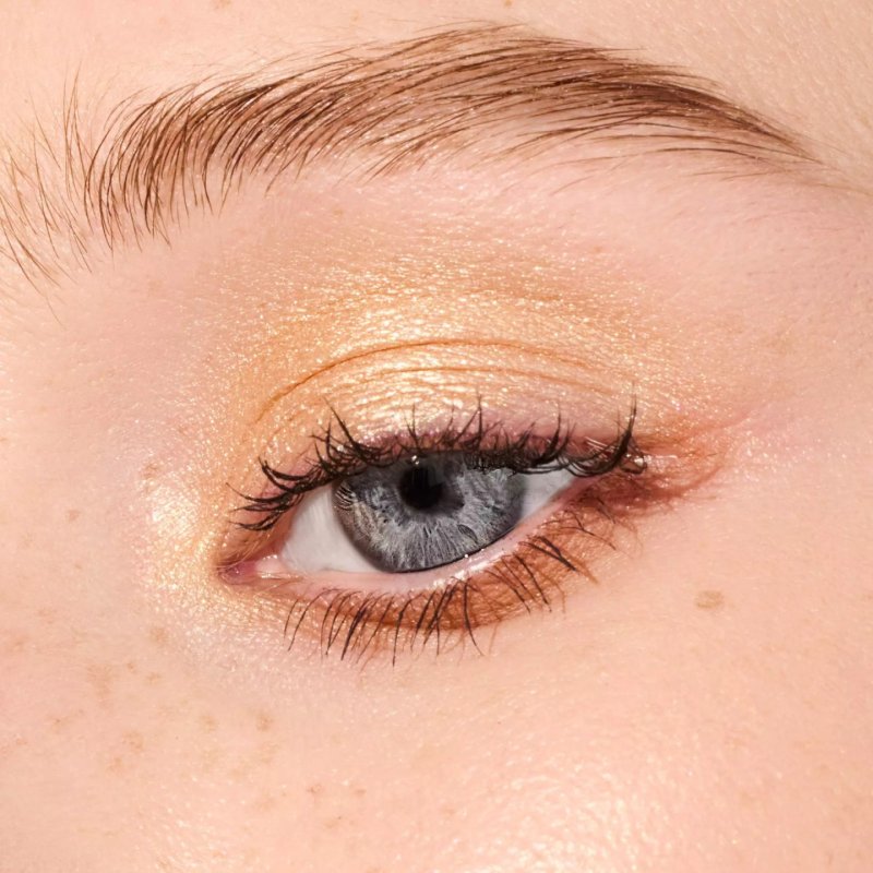 CATRICE Disney Winnie the Pooh Eyeshadow Palette eye shadow 13.5 g 030 It's a Good Day To Have a Good Day Matte,