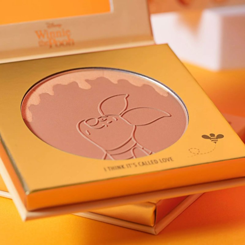CATRICE Disney Winnie the Pooh Soft Glow 9 g 010 I Think It's Called Love