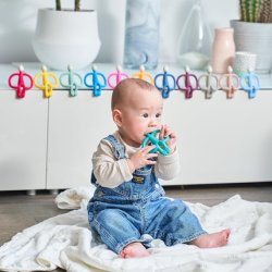 Matchstick Monkey Original Teether and Gel Applicator Silicone BPA Free 3 Months Old 10.5cm Green Monkey