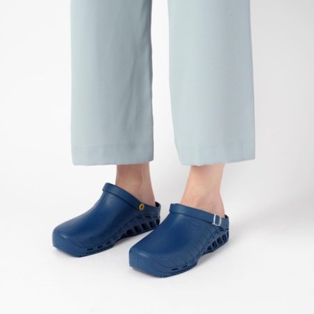Scholl Evomedical Professional Clog 75 Uk Azzurro