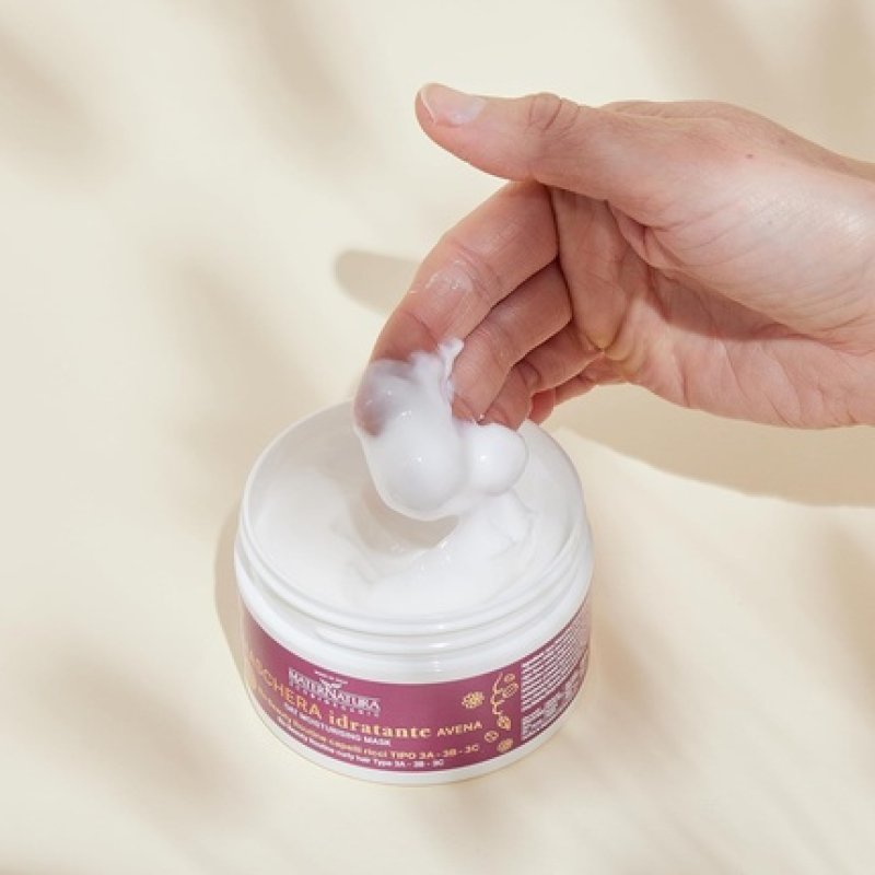 Maternatura Oat Curl Mask Curl Defining Anti-Frizz Effect Organic