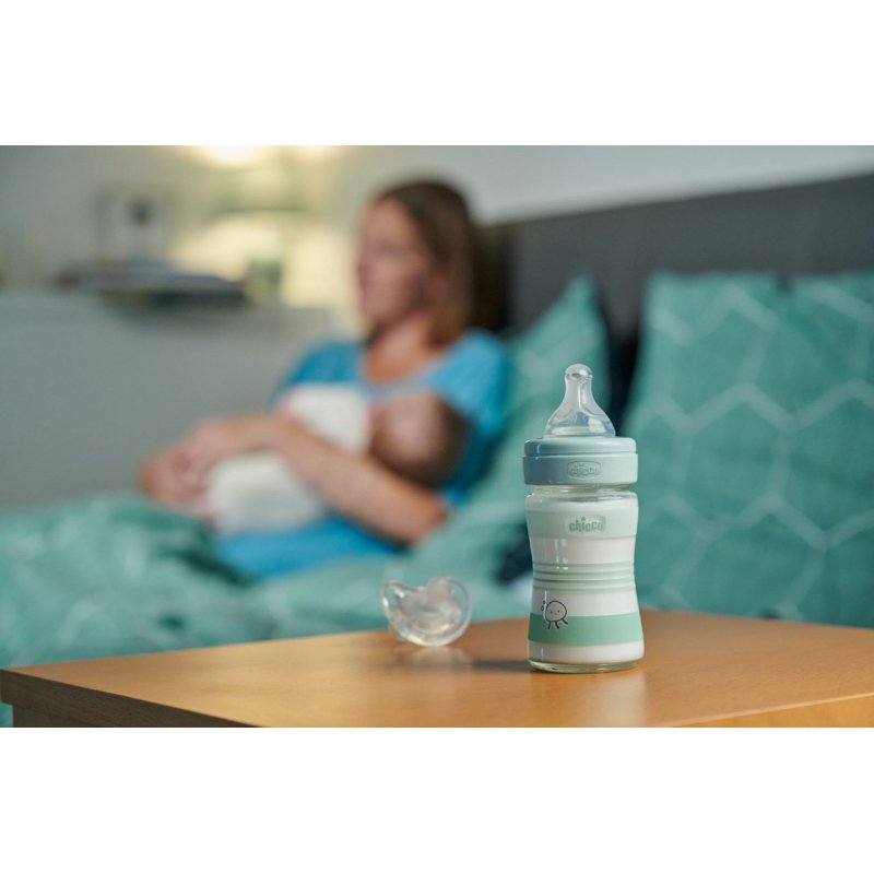 Chicco Wellness Bottle Slow Flow with Physio Teat in Soft Silicone