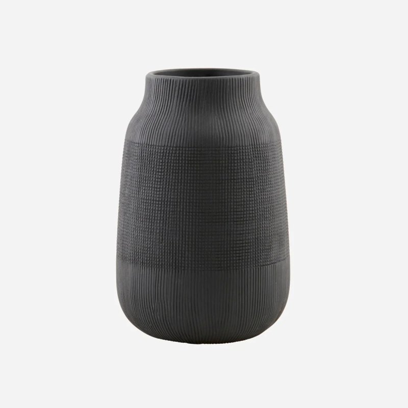 House Doctor - Groove Vase - 22 cm - Black