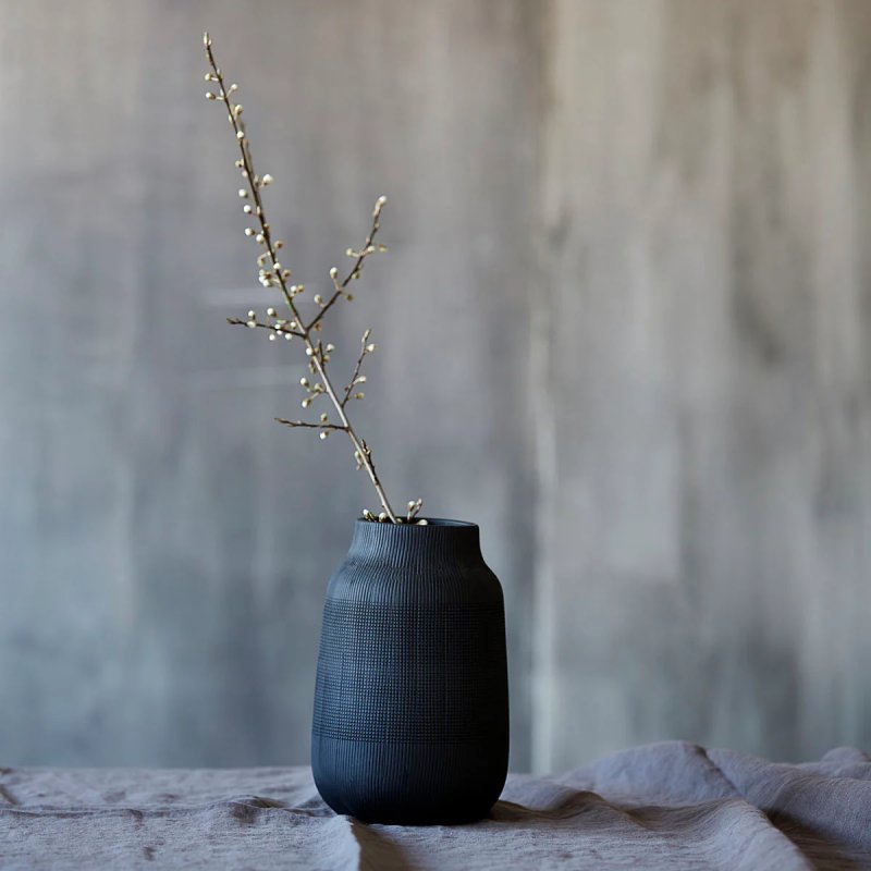 House Doctor - Groove Vase - 22 cm - Black
