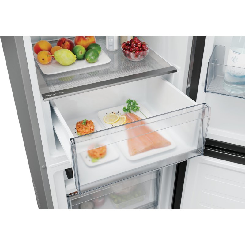 RÉFRIGÉRATEUR COMBINÉ - Froid Total No Frost - Dimensions nettes 182,5x *