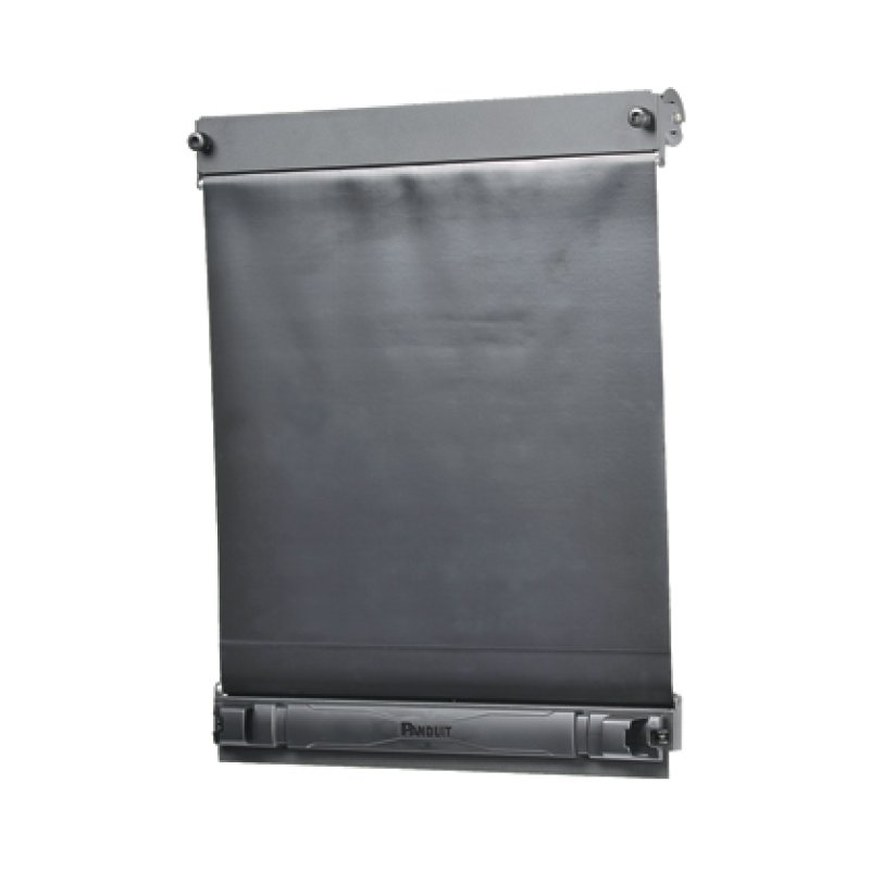 Full-length blanking shade blanks out 4-