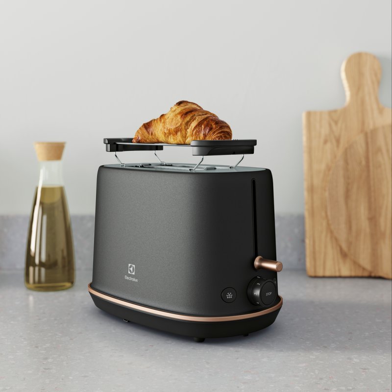 Electrolux E7T1-6BP 2 slice(s) 980 W Black