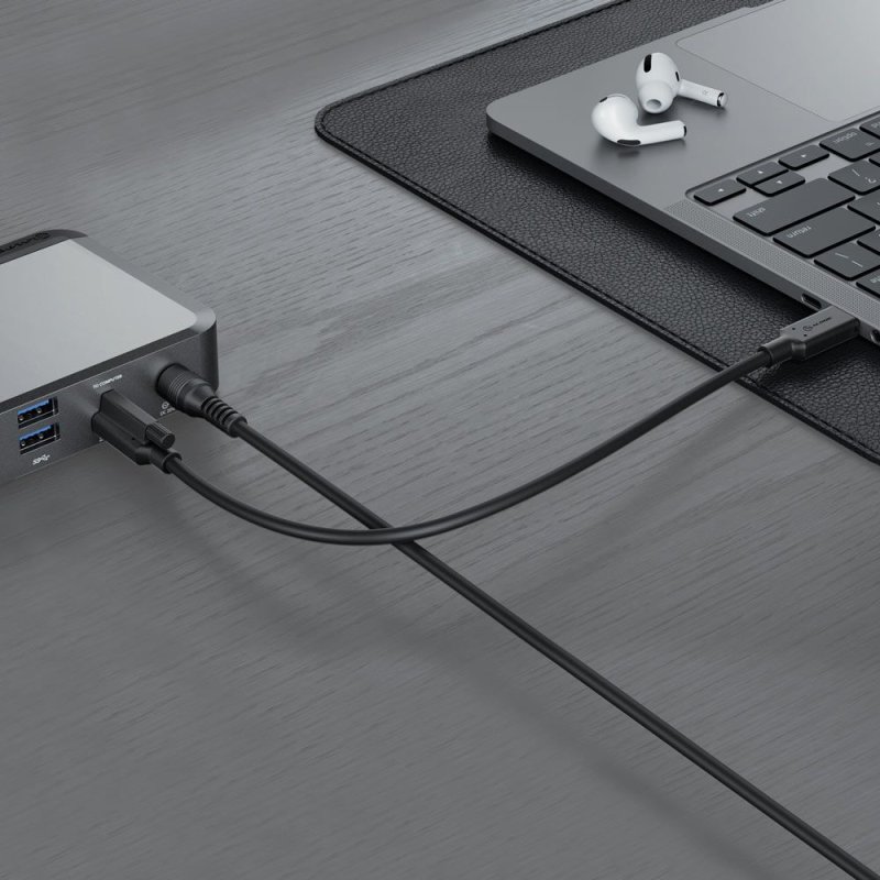 100W USB-C DX3 Triple 4K Display Docking Station Space Gr