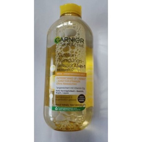 Garnier SkinActive Micellar Cleansing Water All-in-1 with Vitamin C