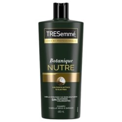 TRESemmé Botanique Hydration & Control Shampoo for Waves and Curls 685ml