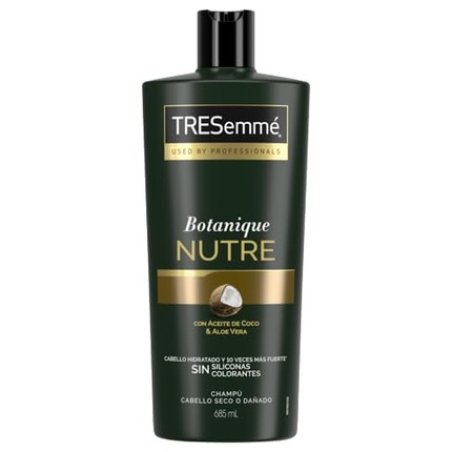 TRESemmé Botanique Hydration & Control Shampoo for Waves and Curls 685ml