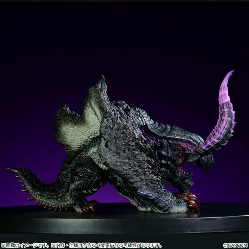 MONSTER HUNTER - Gore Magala -Statuette Figure Builder Soft Vinyl 14cm