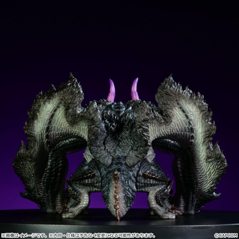 MONSTER HUNTER - Gore Magala -Statuette Figure Builder Soft Vinyl 14cm