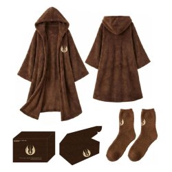 Star Wars Fleece Cape & Socks Gift Set