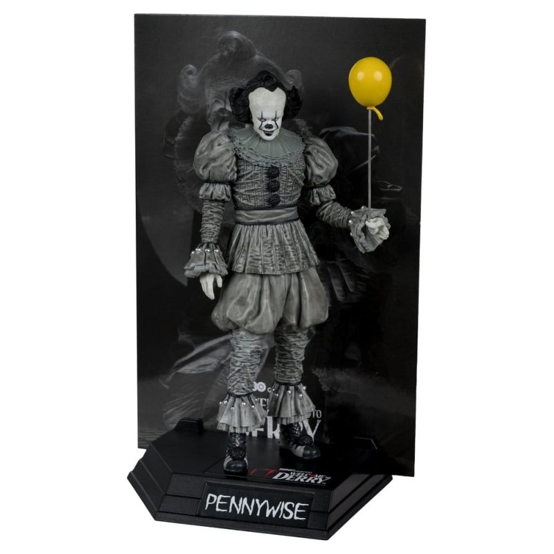 It Welcome to Derry Movie Maniacs Figure Pennywise (Black &amp White) 16 cm