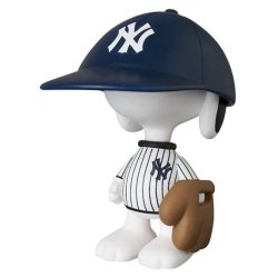 MLB × Peanuts UDF PVC Figure New York Yankees Snoopy 7 cm