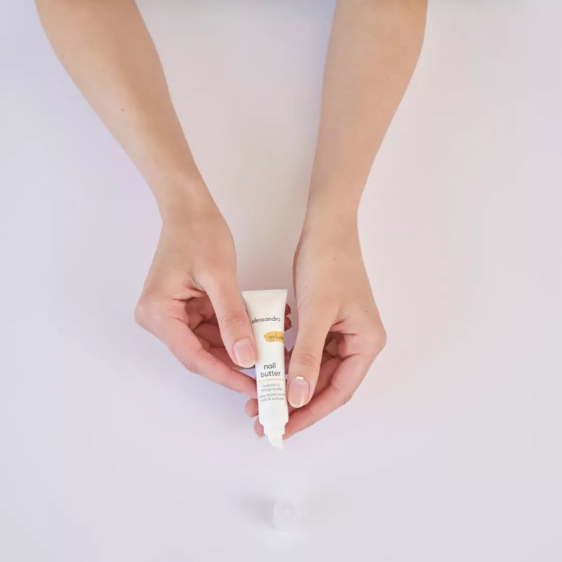 alessandro 46-011 nail balm & strengthener 15 ml