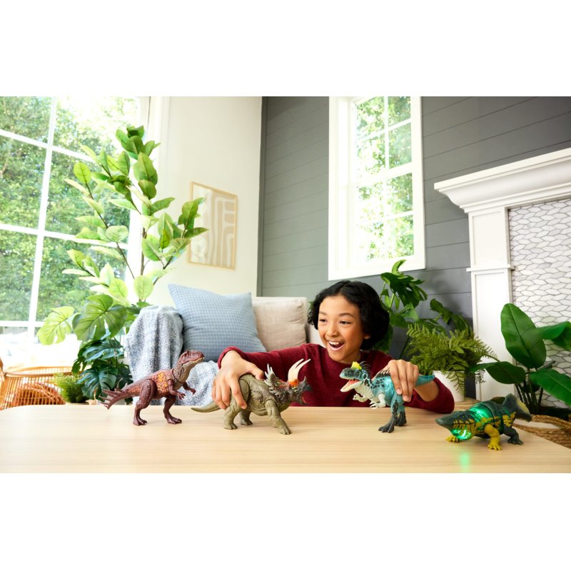 Jurassic World Wild Roar Triceratops Dinosaur Action Figure Toy, Sounds & Attack & Lights