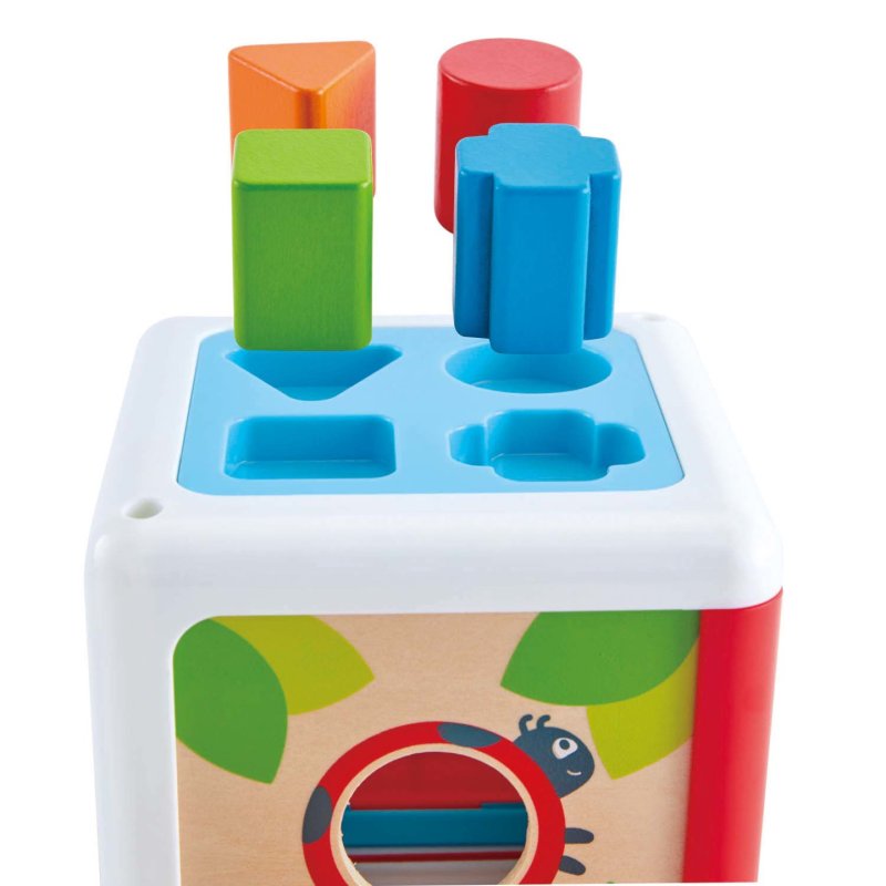 Hape CUBE TRIEUR DE FORMES
