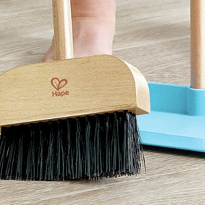 Support pour balais et set de nettoyage
