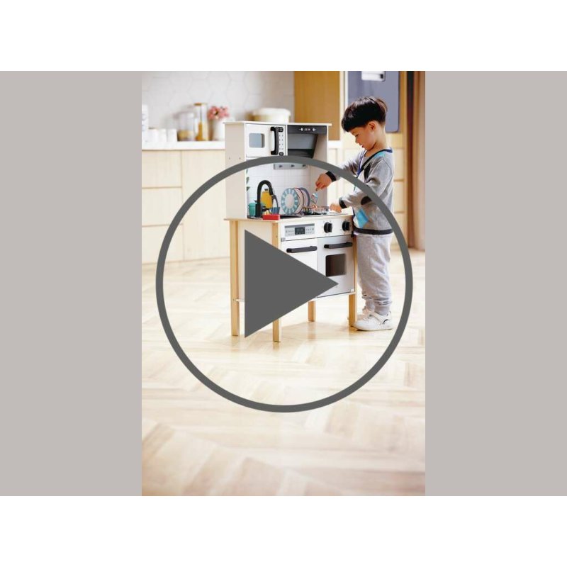 Cuisine interactive en bois