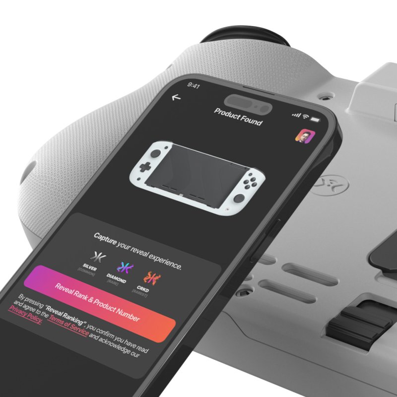CRKD Nitro Deck White USB Touchscreen gaming controls Nintendo Switch