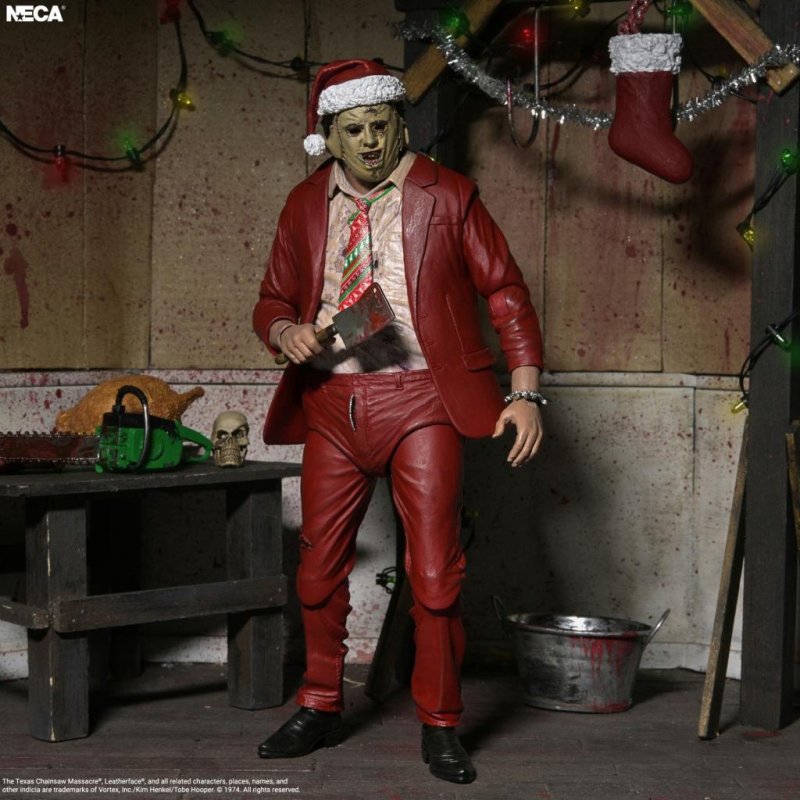 TEXAS CHAINSAW MASSACRE - Santa Leatherface - Figurine Ultimate 17cm