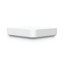 Ubiquiti Gateway Max entrée et régulateur