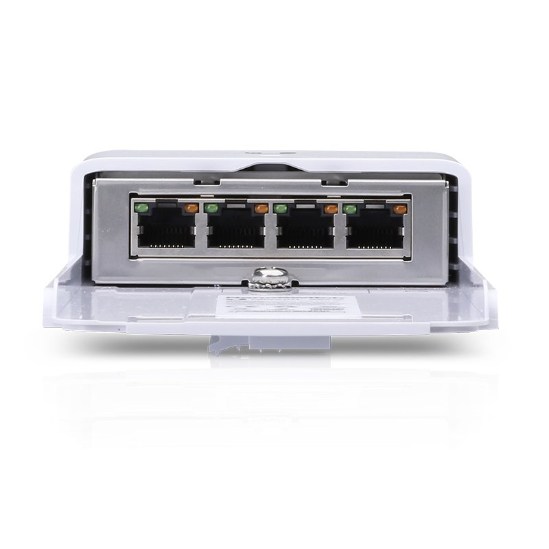 Ubiquiti NanoSwitch Gigabit Ethernet (10/100/1000) Connexion Ethernet, supportant l'alimentation via ce port (PoE) Blanc