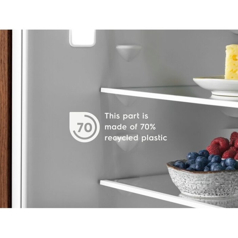 Electrolux ERD6DE18S1 fridge Built-in 310 L