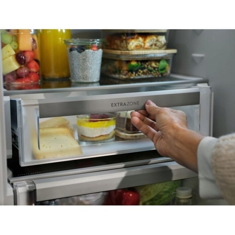 Electrolux ERD6DE18S1 réfrigérateur Intégré 310 L