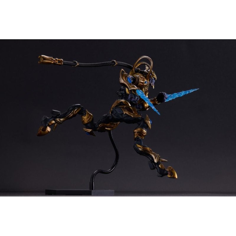 STARCRAFT - Zealot - Figurine 18cm