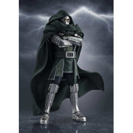 Marvel S.H.Figuarts Action Figure Doctor Doom (Avengers: Doomsday) 16 cm