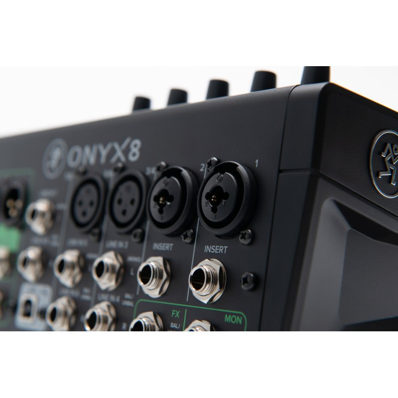 Onyx8 (schwarz, 8-Kanal Premium Analogmixer mit Multi-Track)
