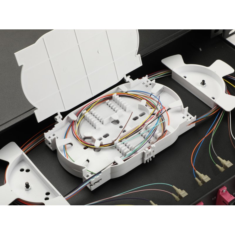 Equip 12-Port Fiber Optic Splice Box, SC Duplex, OM4, 1U, Equipped, Black