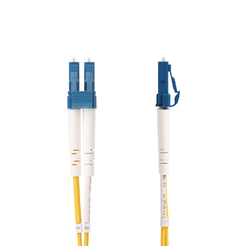 StarTech.com 8m (26ft) LC to SC (UPC) OS2 Single Mode Duplex Fiber Optic Cable, 9/125µm, 100G, Bend Insensitive, Low