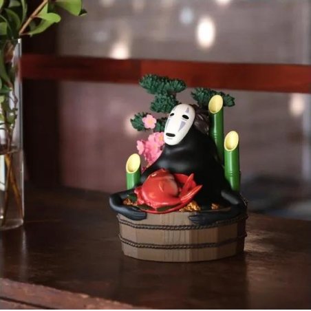 LE VOYAGE DE CHIHIRO - No Face Bassine d'or & Bambous - Diorama 18cm