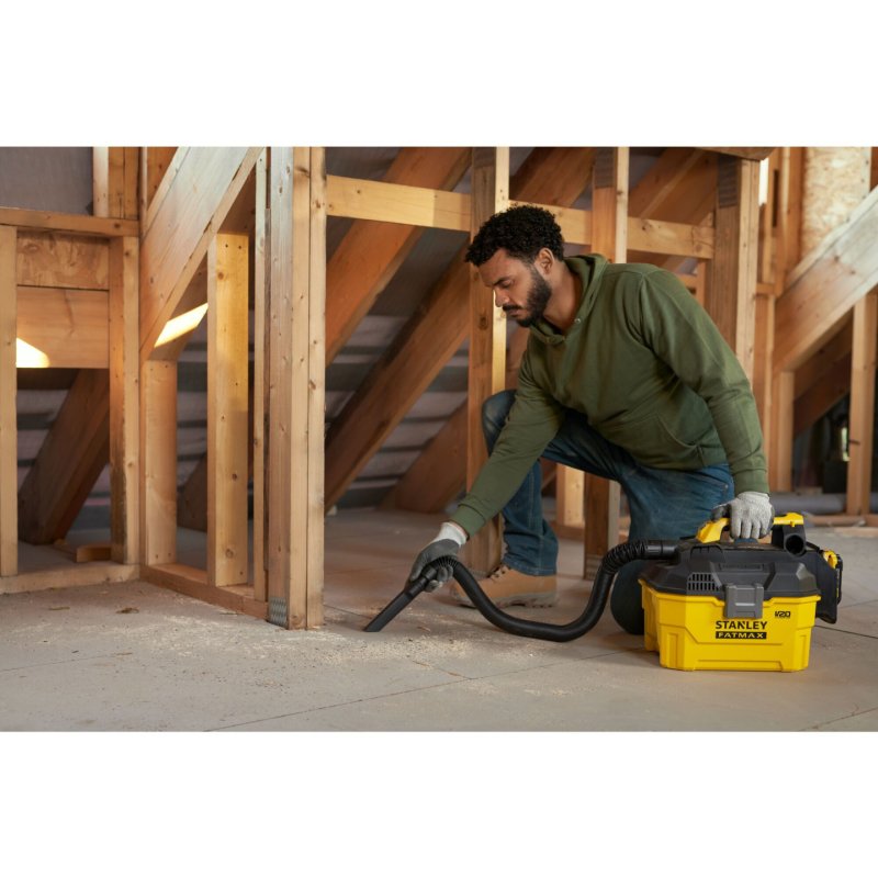 Stanley FATMAX SFMCV002B-XJ Aspirateur 7,5 L Aspirateur sans sac Sec&humide Sans sac