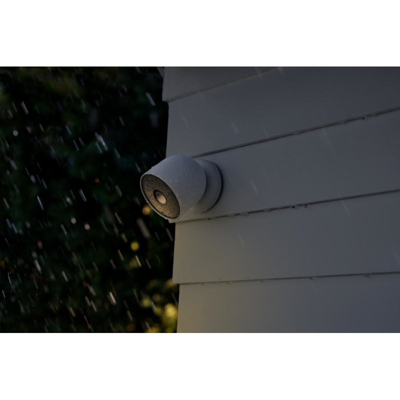 Google Nest Cam Outdoor & Indoor Wireless snow