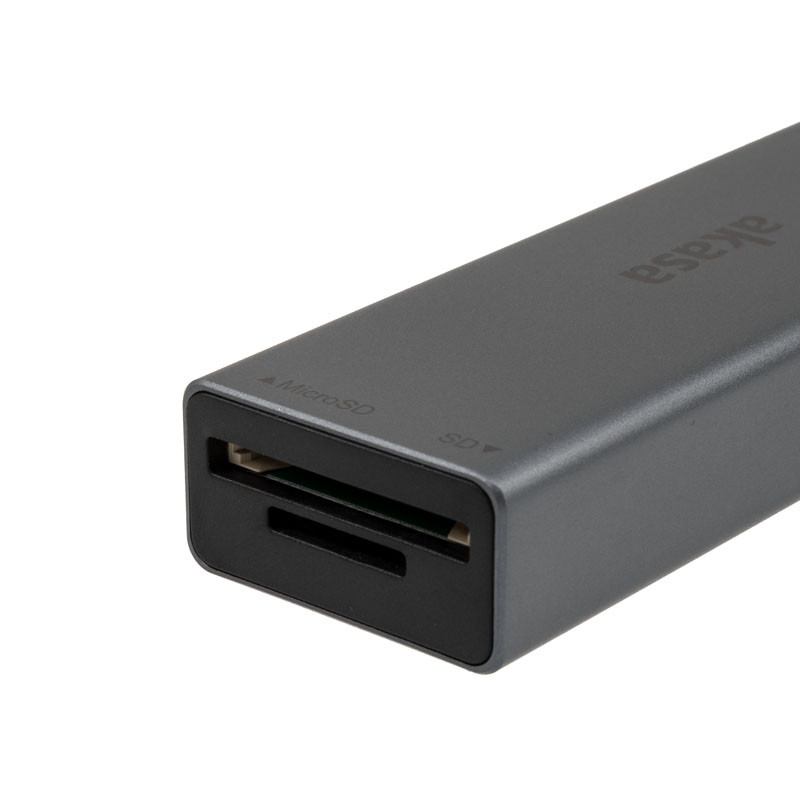 Akasa compatible USB 3.2 Gen1 Type-C 3-in-1 Card Reader - silber