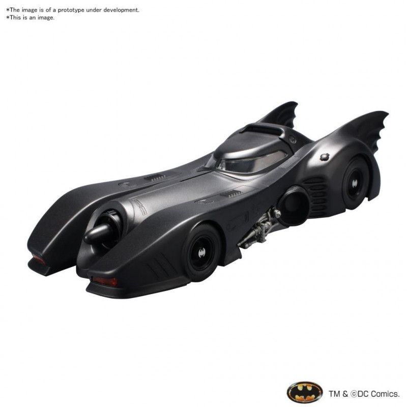 DC COMICS - Batman 1/35 Batmobile - Model Kit