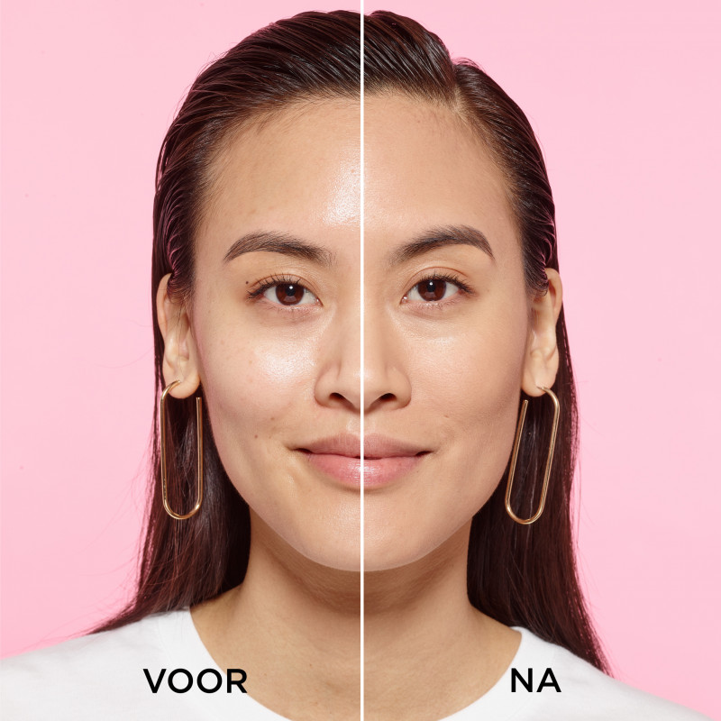 L'Oréal - Infaillible 24h Fresh Wear Powder Foundation - 130 True Beige