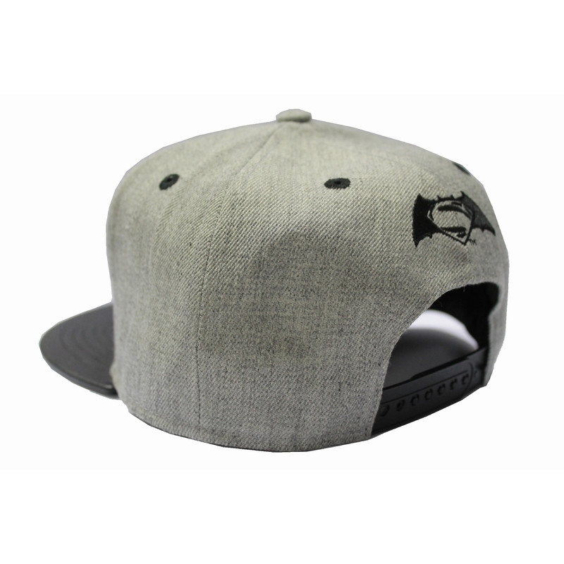 BATMAN vs SUPERMAN - Casquette Batman Logo