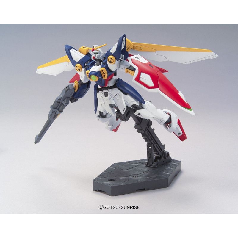 GUNDAM - Model Kit - HG 1/144 - Wing Gundam - 13 CM