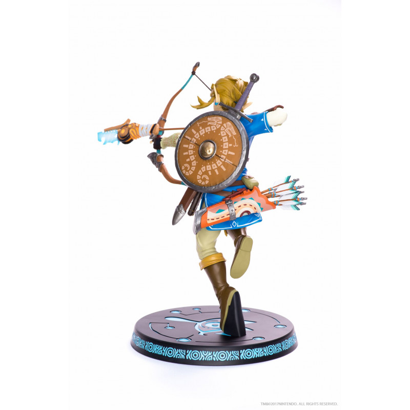 FIGURINE BREATH OF THE WILD LINK 27CM