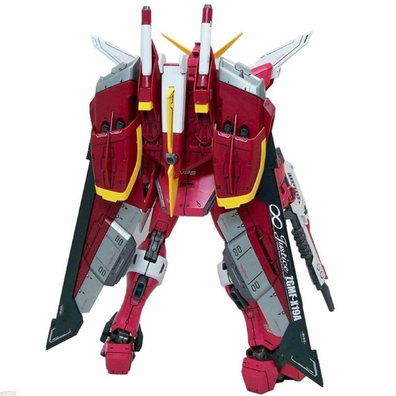 GUNDAM - MG 1/100 ZGMF-X19A Infinite Justice Gundam - Model Kit