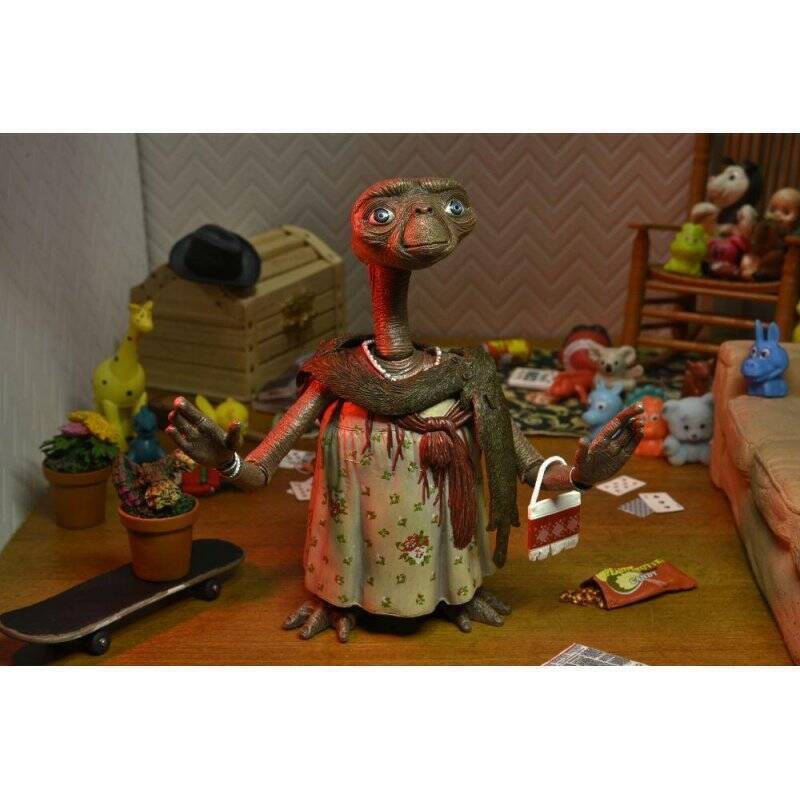 E.T. - Ultimate Dress-Up E.T. - Figurine 40ème anniversaire 18cm