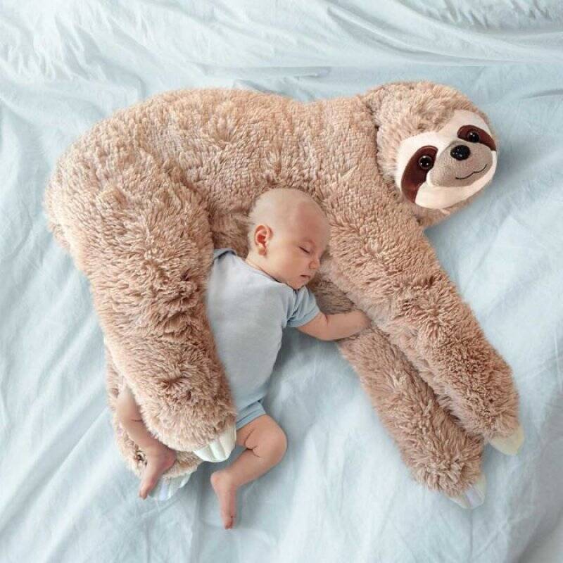 LIFESIZE SLOTH PILLOW - 90CM