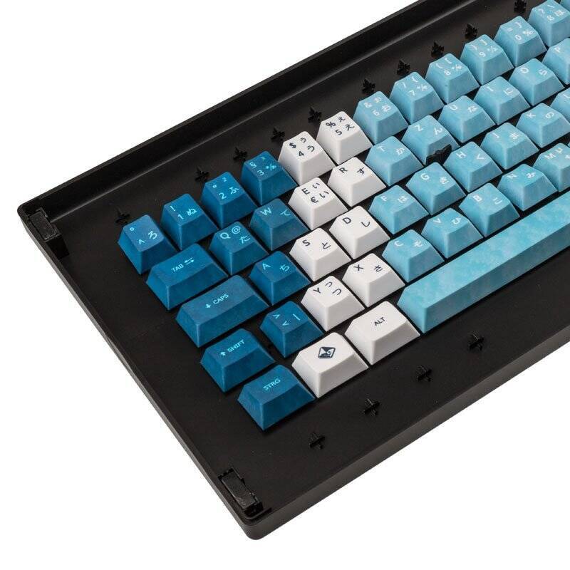 Traitors YUKI ONNA Keycap Set (DE)